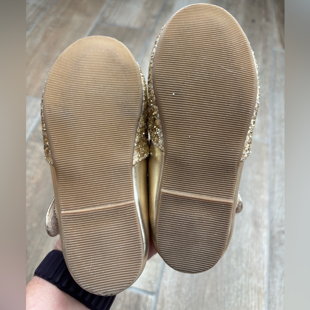 Kideren Glittery Gold Mary Janes Size 9M - Picture 6 of 8